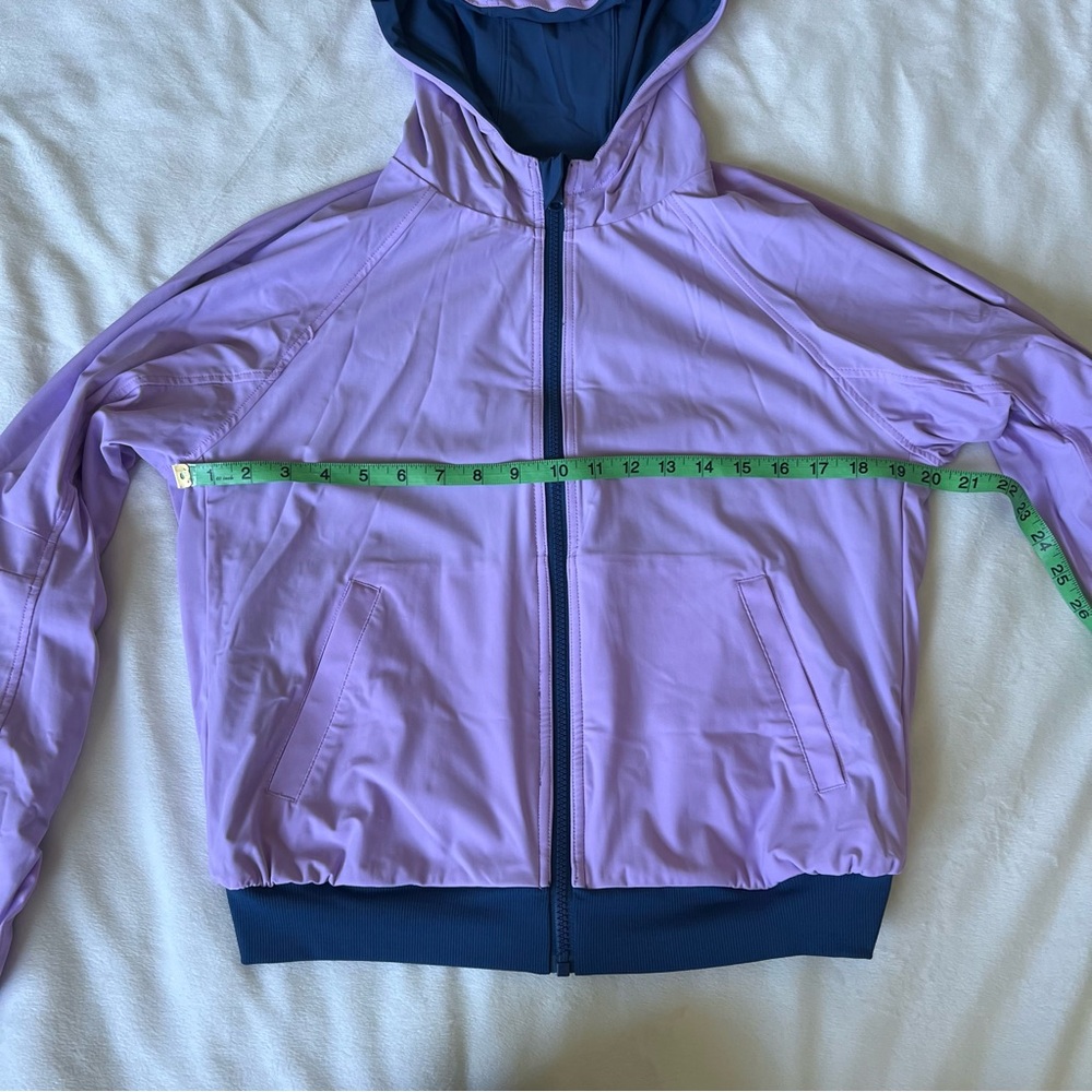 Fabletics -Amara reversible jacket - Picture 10 of 13